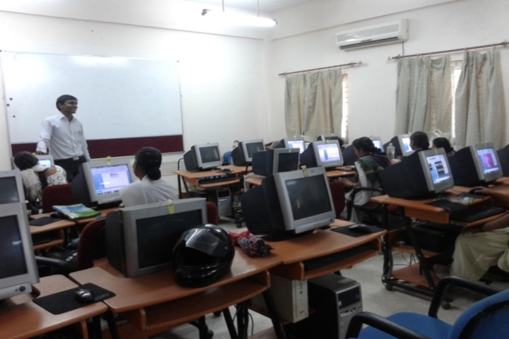 King George's Medical University, Lucknow IT Lab of King Georges Medical University Lucknow